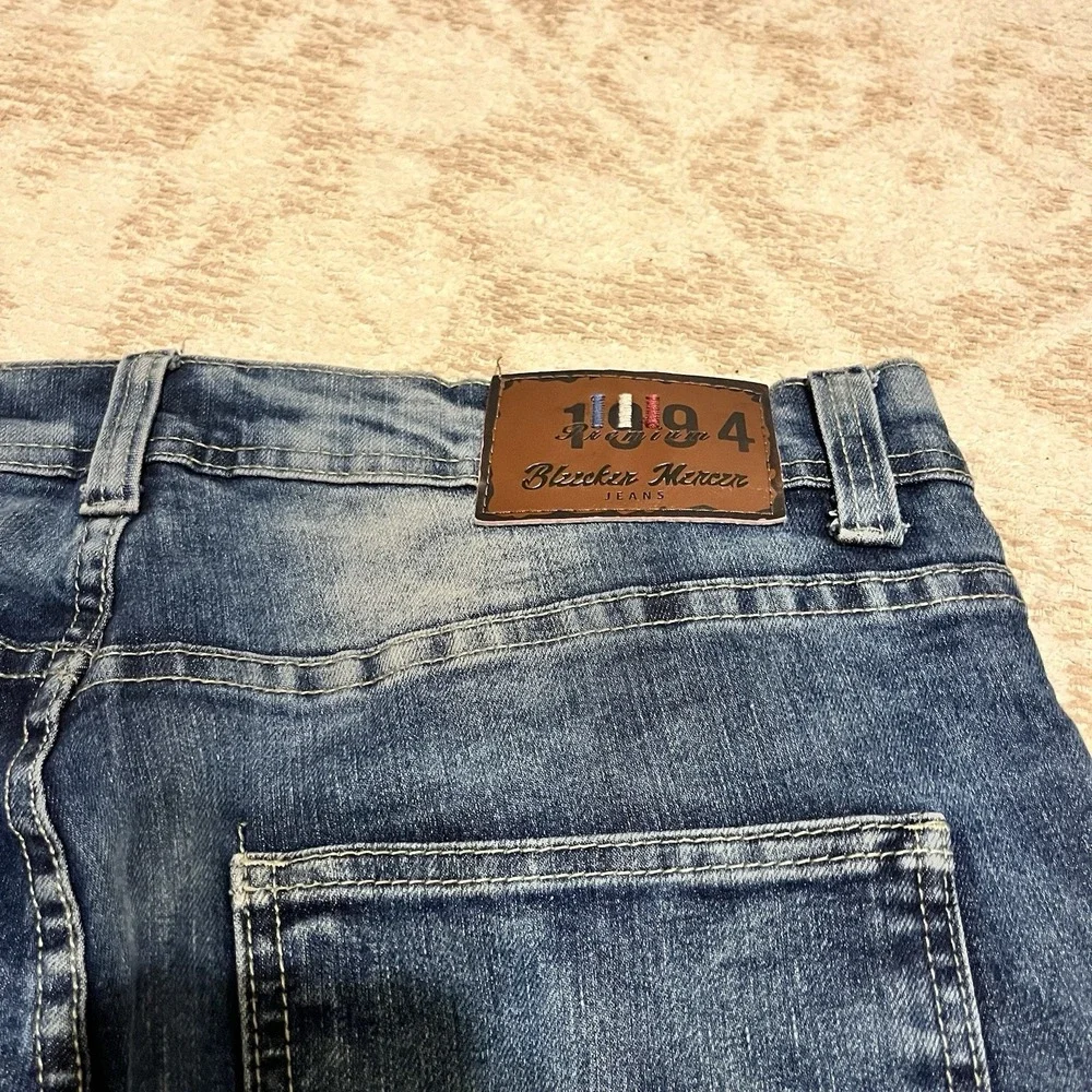 Bleeker and Mercer Men Tapered Skater Jean 34x32 Acid Wash Distressed 90s Grunge